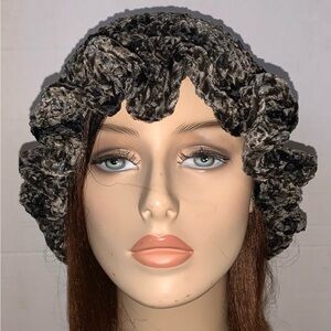 Gray  wave brim crochet cozy velvet  plush hat